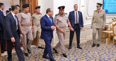 وصول الرييس السيسى الى مقر حفل تخرج الدورة الثالثة لايمة الاوقاف.. فيديو