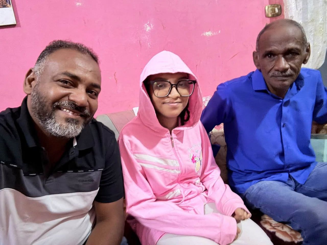 الفتاة السودانية ولاء بكري اختفت في فيصل وظهرت في طنطا على 100 كيلومترا  
