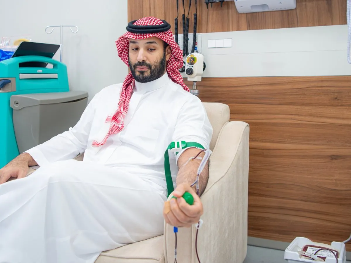 ولي العهد السعودي يطلق الحملة الوطنية السنوية للتبرع بالدم